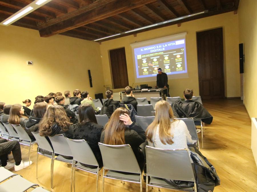 Scuola Campostrini Bullismo Cyberbullismo