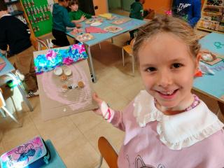 Mi presento: chi sta posando per l’artista