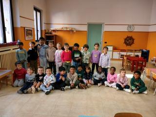 Mi presento: chi sta posando per l’artista