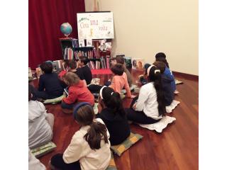 Lettura in biblioteca