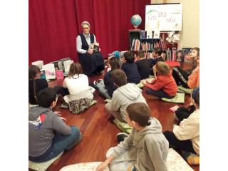 Lettura in biblioteca