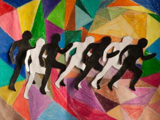 In movimento