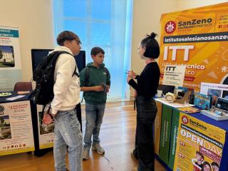 In visita al Salone dell’Orientamento 2005