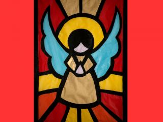 Dalla vetrata “gotica” … alla vetrata di carta