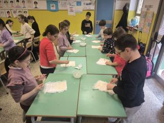 Laboratorio in classe: il papiro egizio