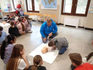 “Un battito di maniI”