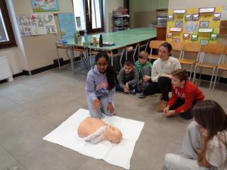 “Un battito di maniI”