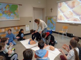 “Un battito di maniI”