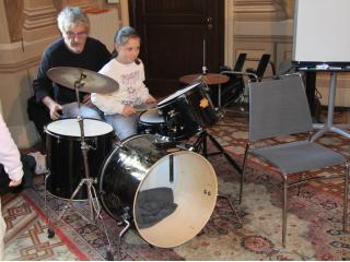 Laboratorio di conoscenza degli strumenti musicali