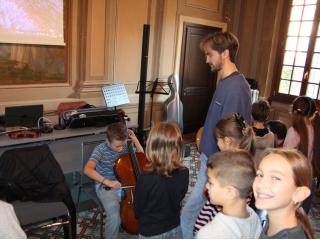 Laboratorio di conoscenza degli strumenti musicali