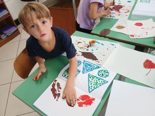 Arte con gli stampi delle foglie d’autunno